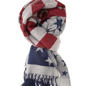 AMERICAN FLAG WARM SCARF